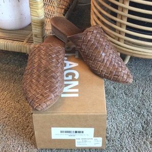 ST. AGNI Vintage Tan Leather PARIS WOVEN MULES 38